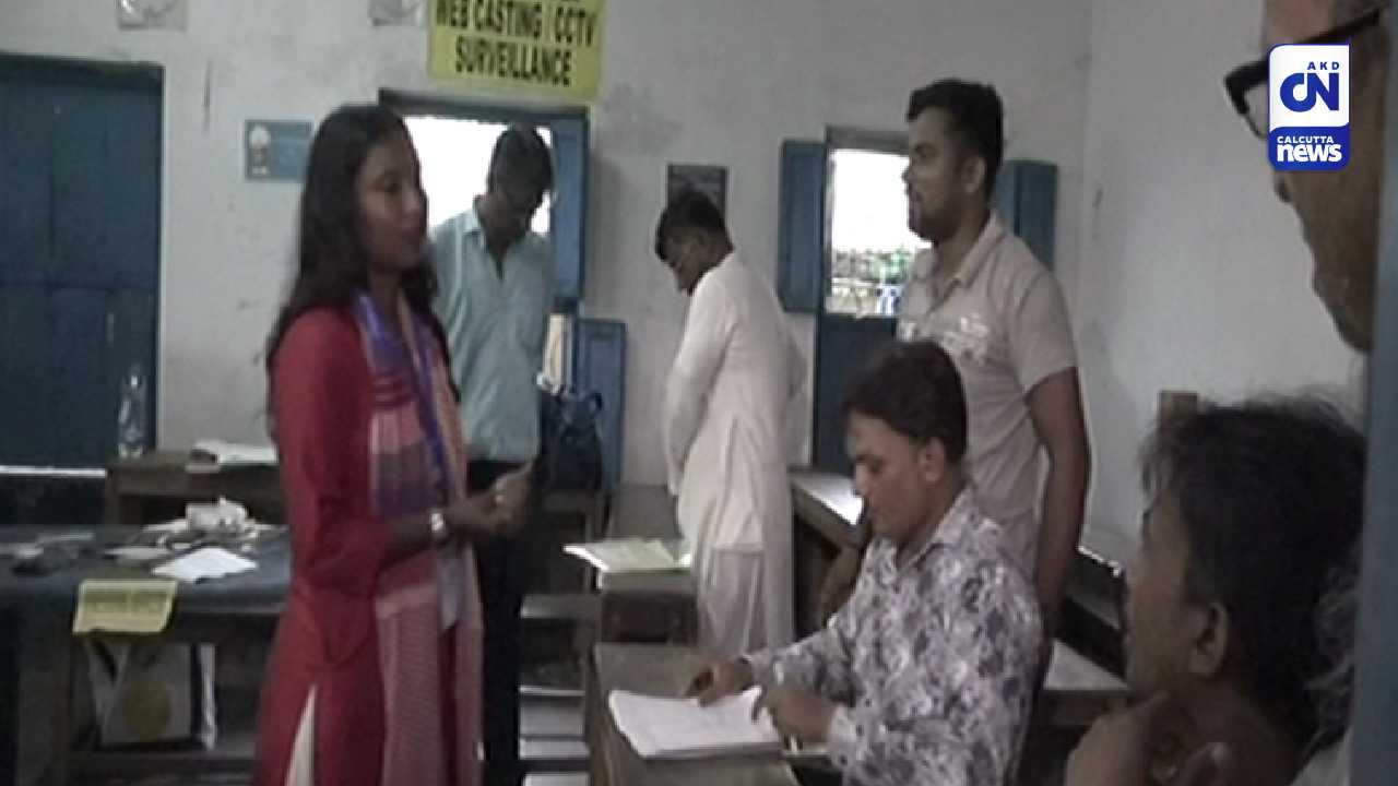 সিপিআইএমের এজেন্টকে ঘাড় ধাক্কা
