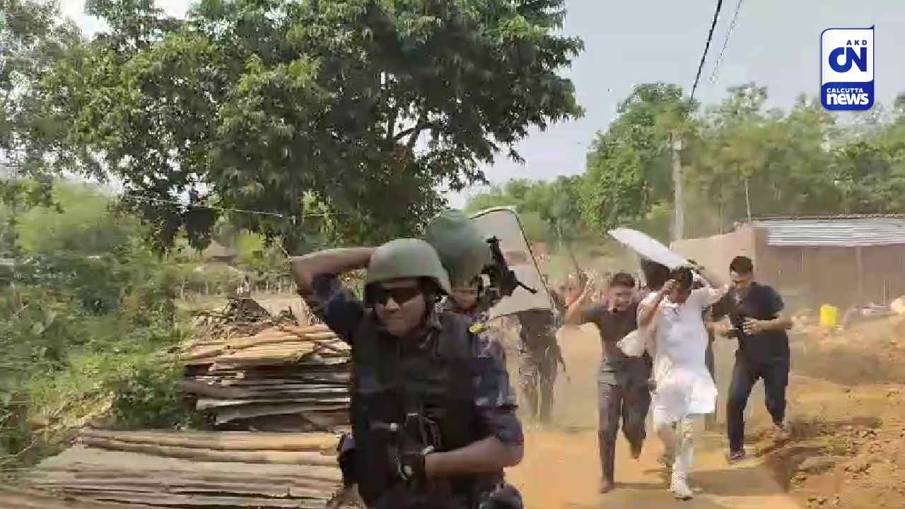 উত্তপ্ত গড়বেতা! আক্রান্ত বিজেপি প্রার্থী, মাথা ফাটল জওয়ানের, রিপোর্ট তলব নির্বাচন কমিশনের