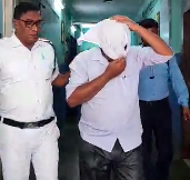 শাসকের ‘দাদাগরি’! গ্রেফতার শিক্ষক