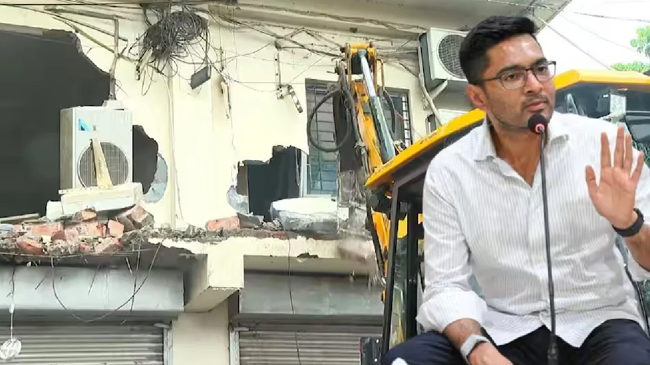 অভিষেকের আমতলার দলীয় কার্যালয় ভাঙার মামলায় স্থগিতাদেশ বহাল হাইকোর্টের