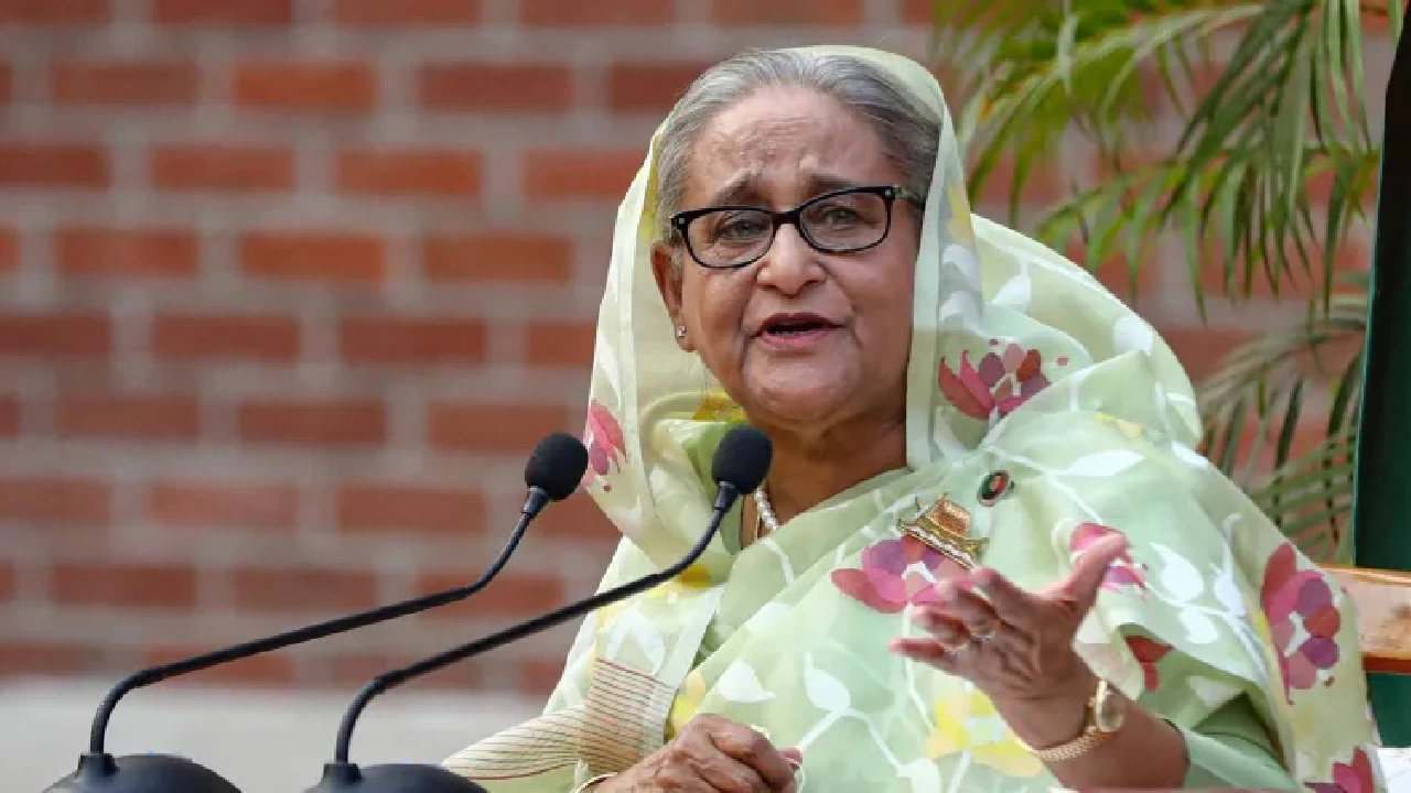 'ডিসেম্বরেই ফিরতে চাই', প্রাণের বাংলাদেশকে 'সঠিক পথে' আনতে দেশে ফিরবেন হাসিনা! চাপ বাড়ছে তারেক সরকারের?