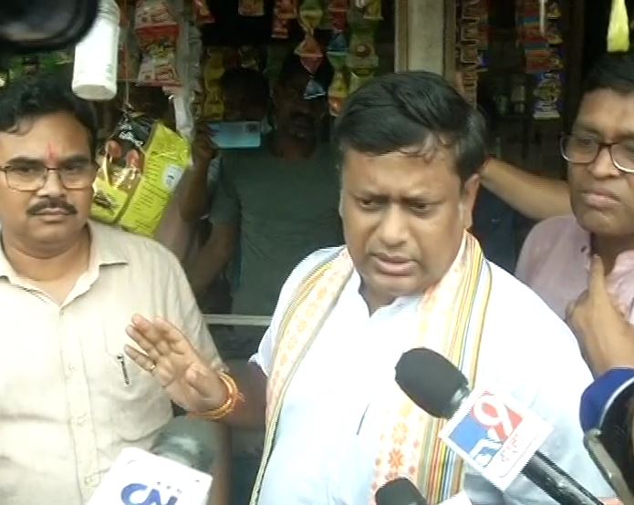 আক্রান্ত বিজেপি কর্মীদের সহায়! ভোট পরবর্তী পরিস্থিতি সরজমিনে দেখতে হাজির সুকান্ত 